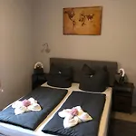 Karsten Mertens 3* גרדלגן